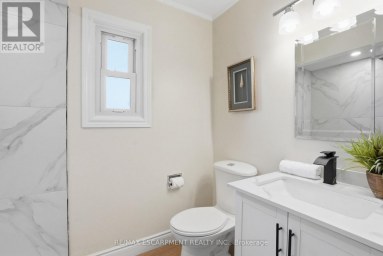 894 GARTH STREET Hamilton (Westcliffe) Ontario photo 16