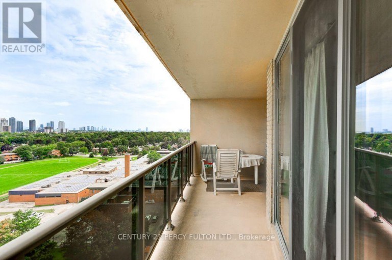 1406 - 299 MILL ROAD, Toronto (Markland Wood), Ontario, M9C4V9