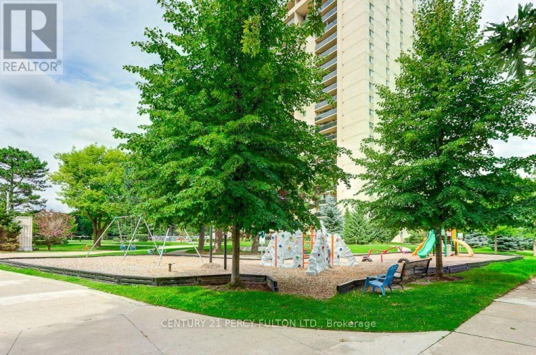 1406 - 299 MILL ROAD, Toronto (Markland Wood), Ontario, M9C4V9