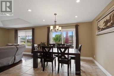 28 FREEDOM CRESCENT Quinte West (Sidney Ward) Ontario photo 12