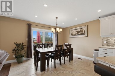 28 FREEDOM CRESCENT Quinte West (Sidney Ward) Ontario photo 13