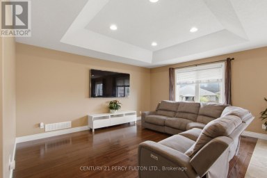 28 FREEDOM CRESCENT Quinte West (Sidney Ward) Ontario photo 14