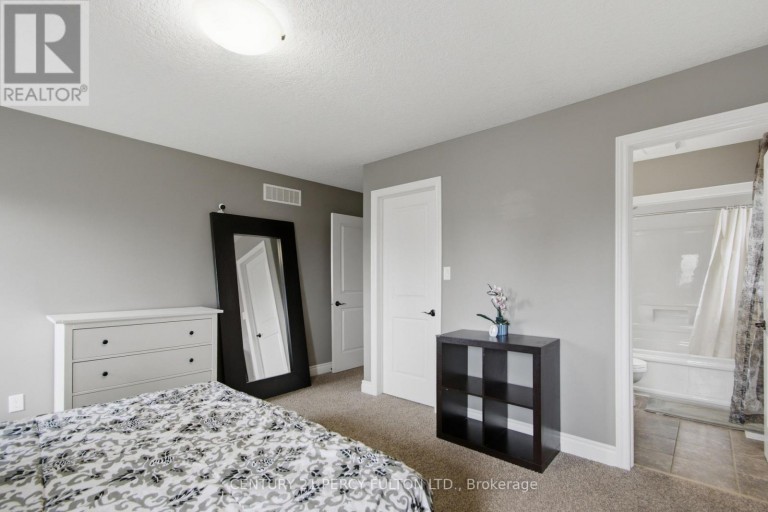 28 FREEDOM CRESCENT, Quinte West (Sidney Ward), Ontario, K8V0C1