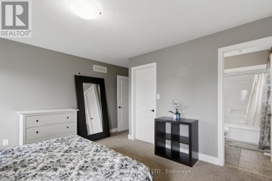 28 FREEDOM CRESCENT Quinte West (Sidney Ward) Ontario photo 18
