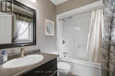 28 FREEDOM CRESCENT Quinte West (Sidney Ward) Ontario photo 19