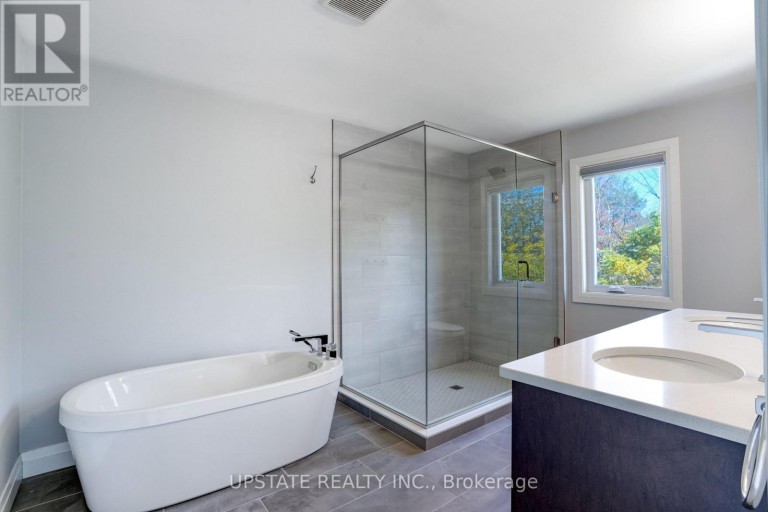 2694 BOBOLINK LANE, London South (South U), Ontario, N6M0J9