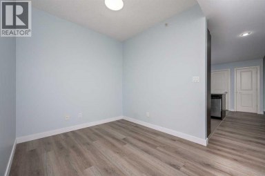 2007, 99 Spruce Place SW Calgary Alberta photo 19