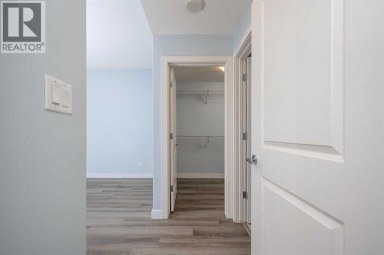 2007, 99 Spruce Place SW Calgary Alberta photo 20