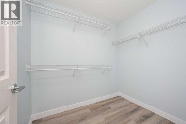 2007, 99 Spruce Place SW Calgary Alberta photo 21
