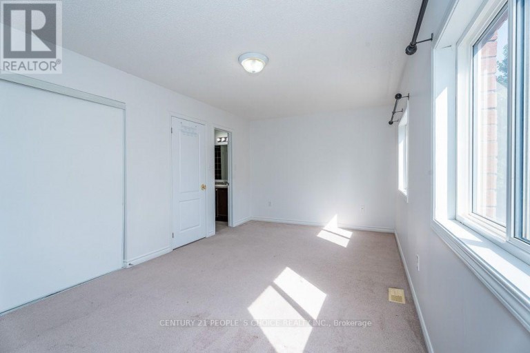 129 SYDENHAM WELLS SQUARE, Barrie (Georgian Drive), Ontario, L4M6T3
