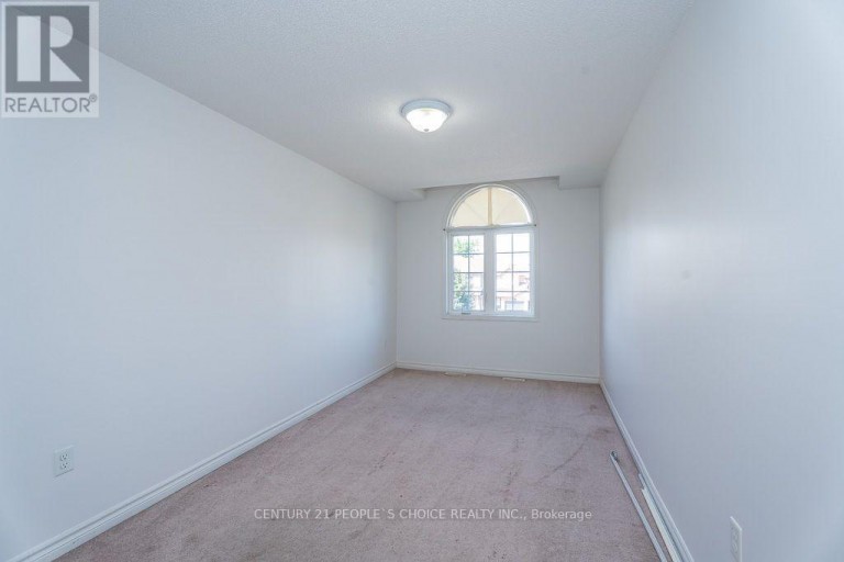 129 SYDENHAM WELLS SQUARE, Barrie (Georgian Drive), Ontario, L4M6T3