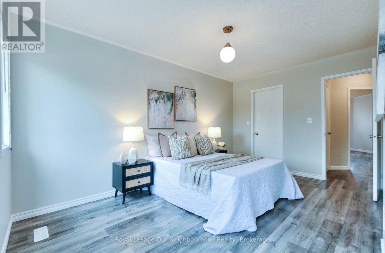 38 WILKINS CRESCENT, Clarington (Courtice), Ontario, L1E3B8