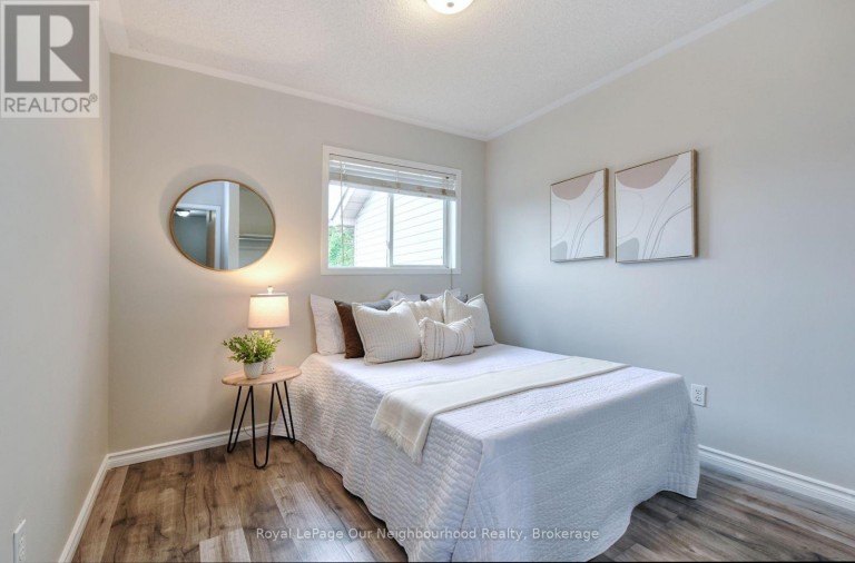 38 WILKINS CRESCENT, Clarington (Courtice), Ontario, L1E3B8