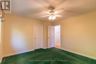 30 CHARLES STREET Penetanguishene Ontario photo 24