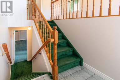 30 CHARLES STREET Penetanguishene Ontario photo 28