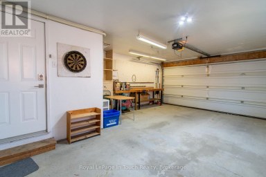 30 CHARLES STREET Penetanguishene Ontario photo 38