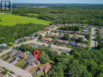 30 CHARLES STREET Penetanguishene Ontario photo 45