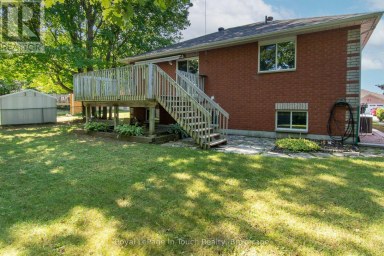 30 CHARLES STREET Penetanguishene Ontario photo 6