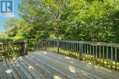 30 CHARLES STREET Penetanguishene Ontario photo 8
