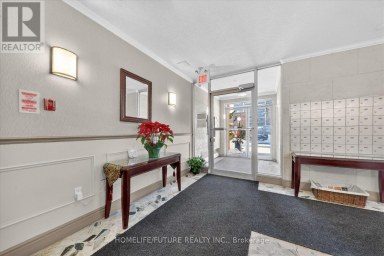704 - 15 ELIZABETH STREET N Mississauga (Port Credit) Ontario photo 5
