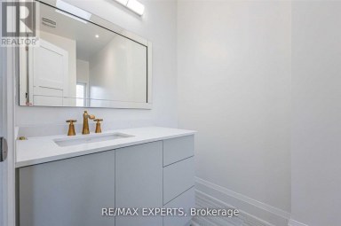 55 MUIR AVENUE Toronto (Humber Summit) Ontario photo 13