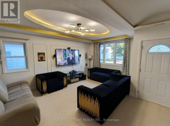 127 WELLINGTON STREET E Chatham-Kent (Chatham) Ontario photo 3