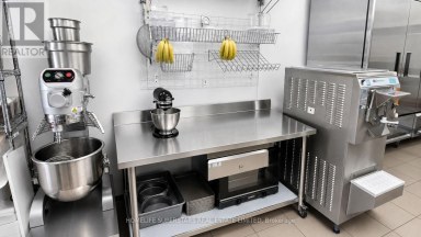 B12 - 301 COL PHILLIPS DRIVE Shelburne Ontario photo 11