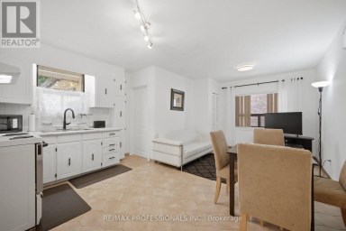 53 WILMAR ROAD Toronto (Islington-City Centre West) Ontario photo 7