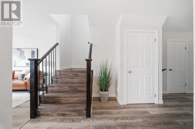 26 NEWSTEAD ROAD Brant (Paris) Ontario photo 22