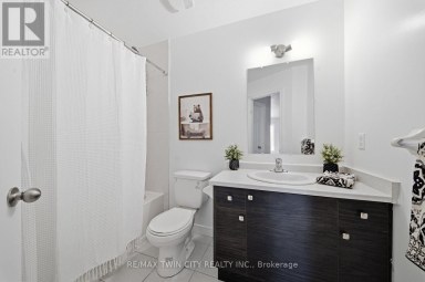 26 NEWSTEAD ROAD Brant (Paris) Ontario photo 25