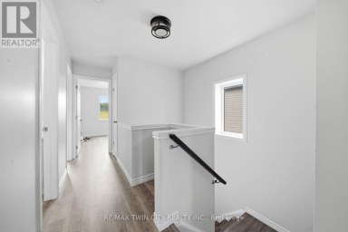 26 NEWSTEAD ROAD Brant (Paris) Ontario photo 27