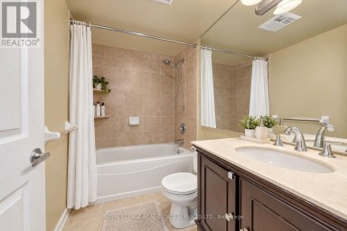 1433 - 3888 DUKE OF YORK BOULEVARD Mississauga (City Centre) Ontario photo 14