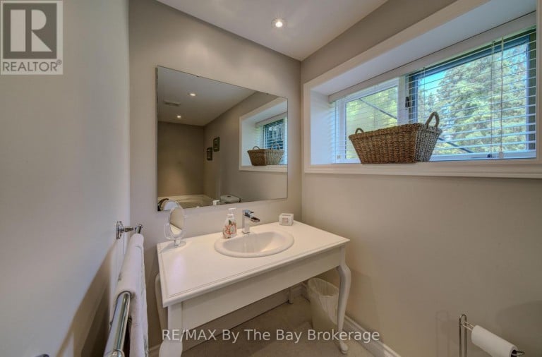 258 SUNNIDALE STREET, Clearview (Stayner), Ontario, L0M1S0