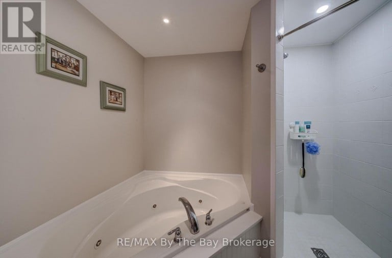 258 SUNNIDALE STREET, Clearview (Stayner), Ontario, L0M1S0