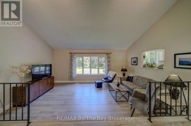 258 SUNNIDALE STREET Clearview (Stayner) Ontario photo 7