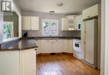 74 OXBOW PARK DRIVE Wasaga Beach Ontario photo 4