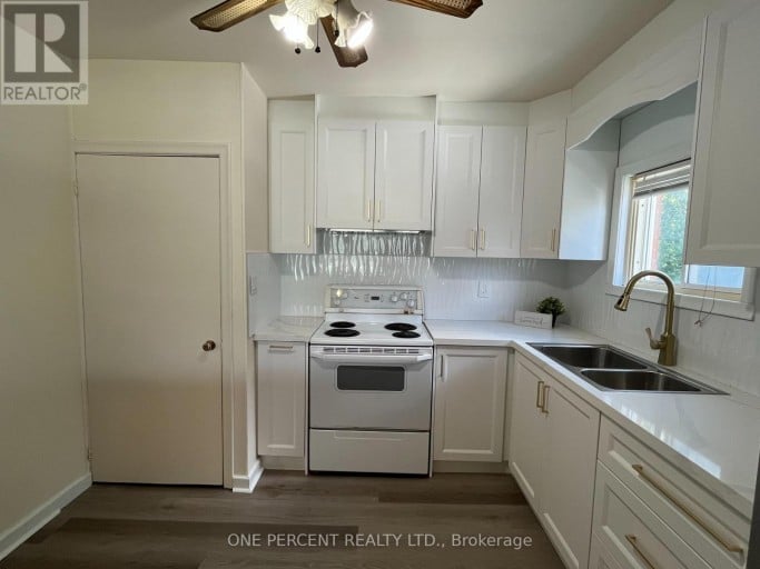 177 ATHERLEY ROAD, Orillia, Ontario, L3V8A9