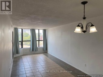 302 - 25 AGNES STREET Mississauga (Cooksville) Ontario photo 3
