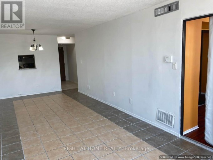 302 - 25 AGNES STREET, Mississauga (Cooksville), Ontario, L5B3X7