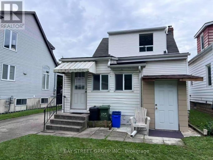 125 BROADWAY AVENUE, Hamilton (Ainslie Wood), Ontario, L8S2W2