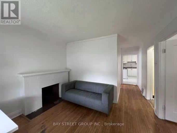 125 BROADWAY AVENUE, Hamilton (Ainslie Wood), Ontario, L8S2W2