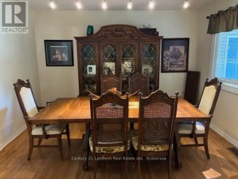 1 REYNOLDS PLACE N Prince Edward County (Wellington) Ontario photo 18
