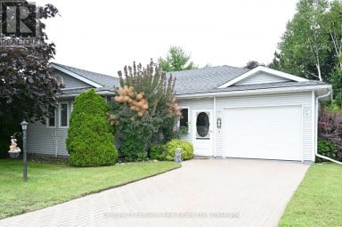 1 REYNOLDS PLACE N Prince Edward County (Wellington) Ontario photo 2