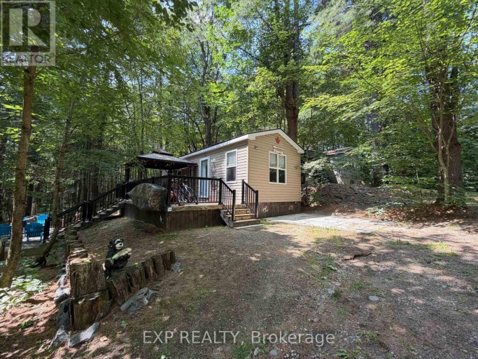 740 POPLAR CRES - 1047 BONNIE LAKE CAMP ROAD, Bracebridge (Macaulay), Ontario, P1L1W9