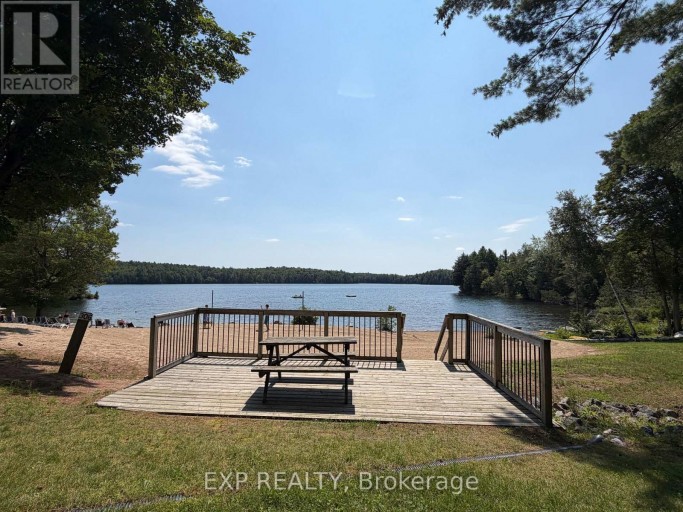 740 POPLAR CRES - 1047 BONNIE LAKE CAMP ROAD, Bracebridge (Macaulay), Ontario, P1L1W9