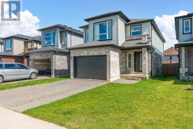 742 FREEPORT STREET, London North (North E), Ontario