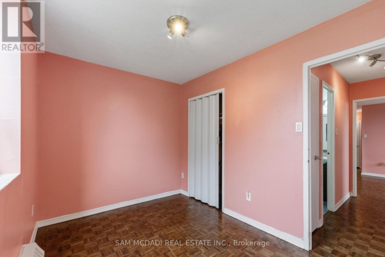 208 - 3145 QUEEN FREDERICA DRIVE, Mississauga (Applewood), Ontario, L4Y3A7