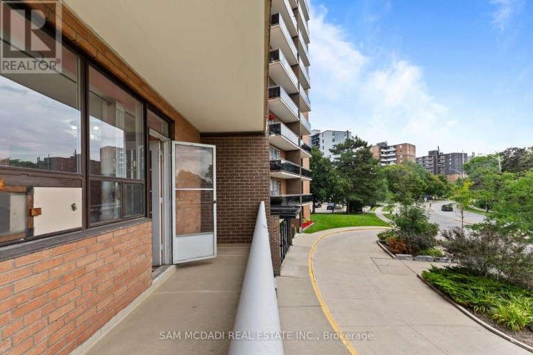 208 - 3145 QUEEN FREDERICA DRIVE, Mississauga (Applewood), Ontario, L4Y3A7