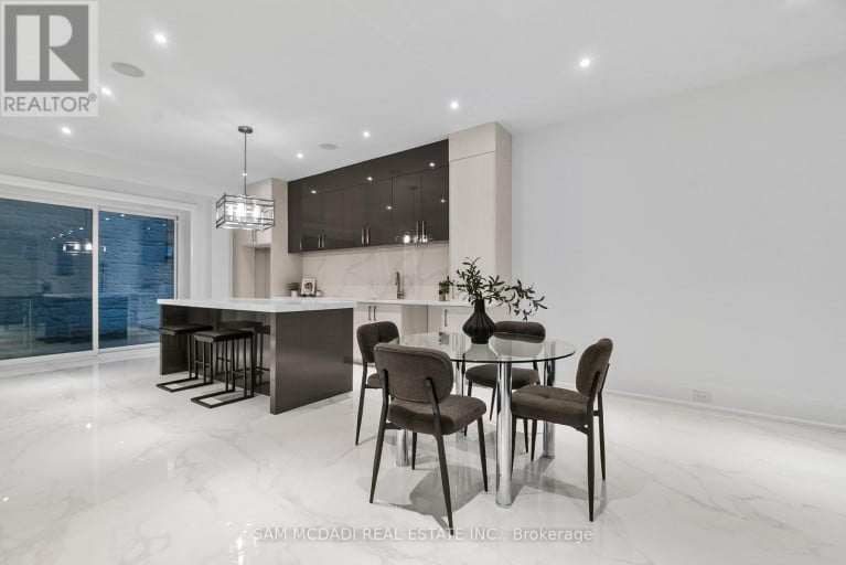 84 PEBBLERIDGE PLACE, Oakville (SW Southwest), Ontario, L6K3Y4
