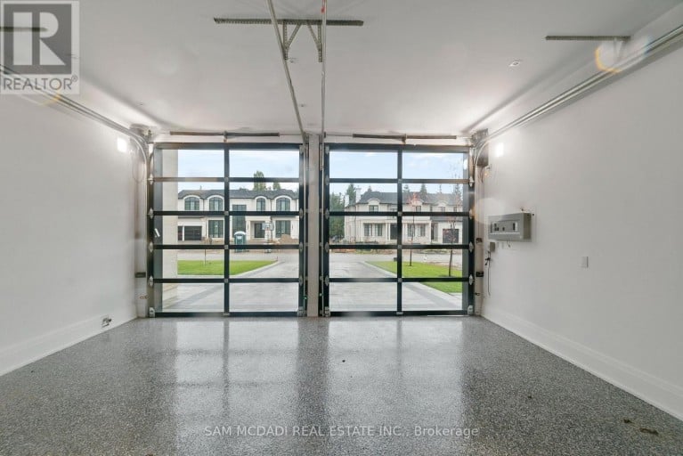 84 PEBBLERIDGE PLACE, Oakville (SW Southwest), Ontario, L6K3Y4